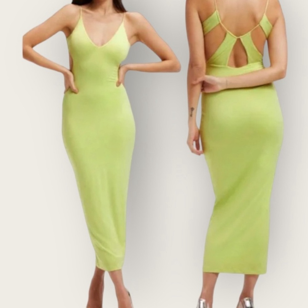 Sleek Lime Green V-Neck Bodycon Maxi Dress